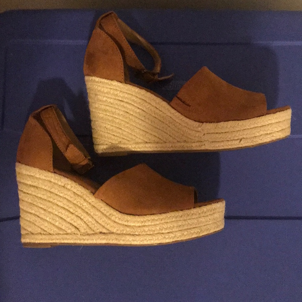 Target wedges